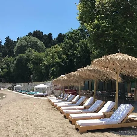 Mon Repo Corfu 公寓 *